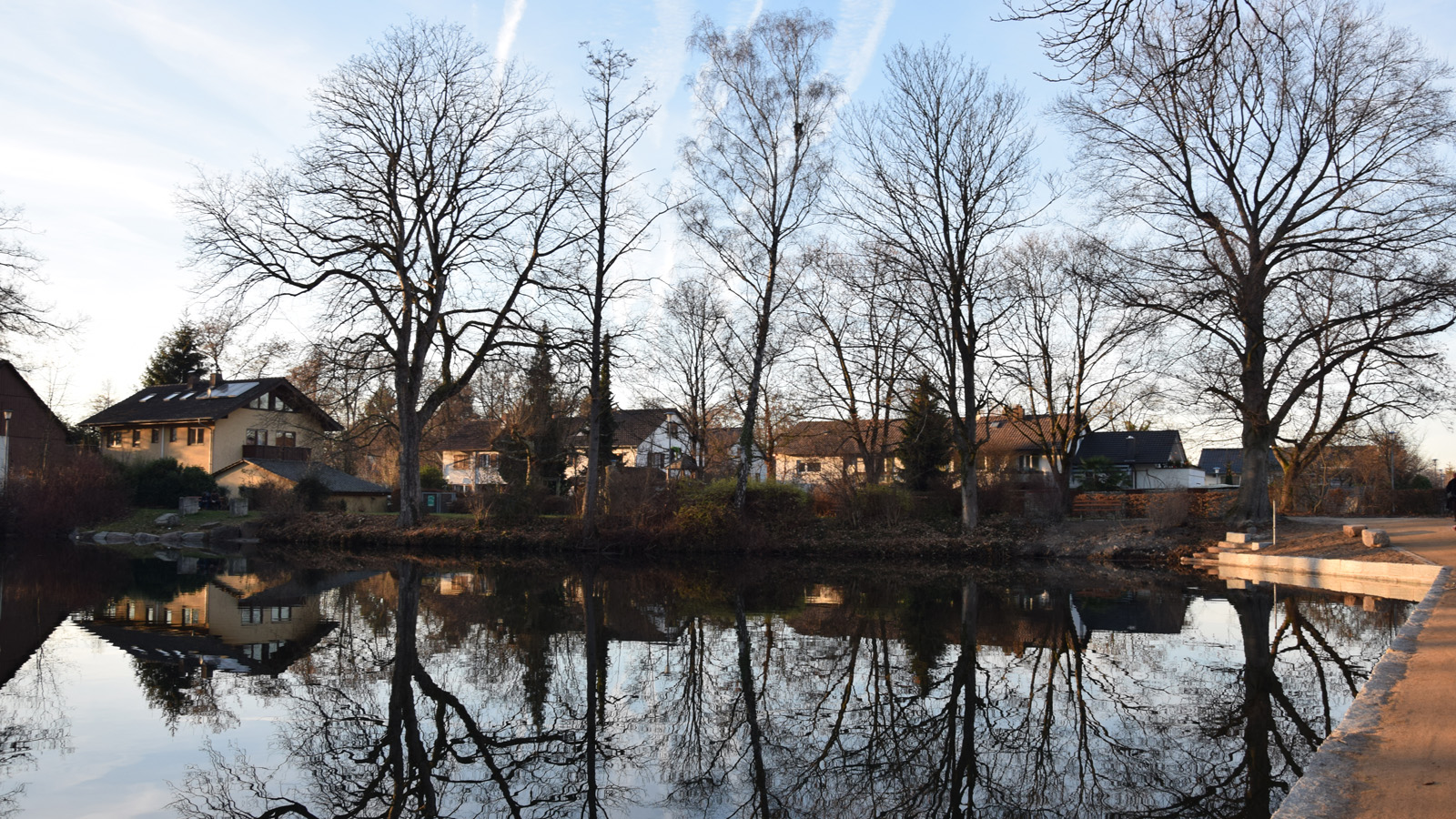 Der Sadtsee in Richtung Nordwesten im Sonnenuntergang